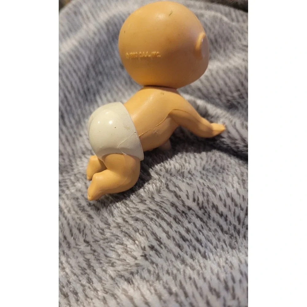 Vintage Tomy Cabbage Patch Kids Crawling Babies # 2586 - wind up 1983 WORKS